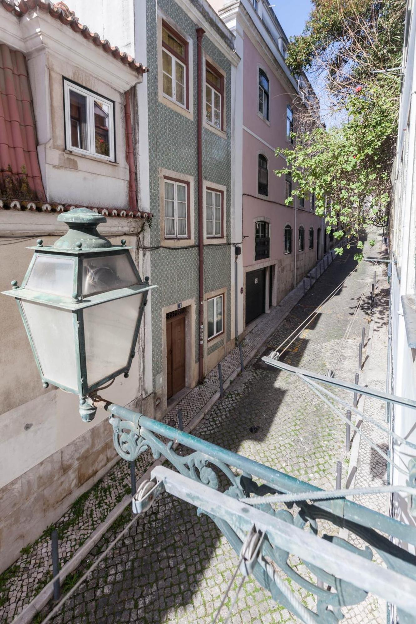 Flh Bairro Alto Nest Lissabon